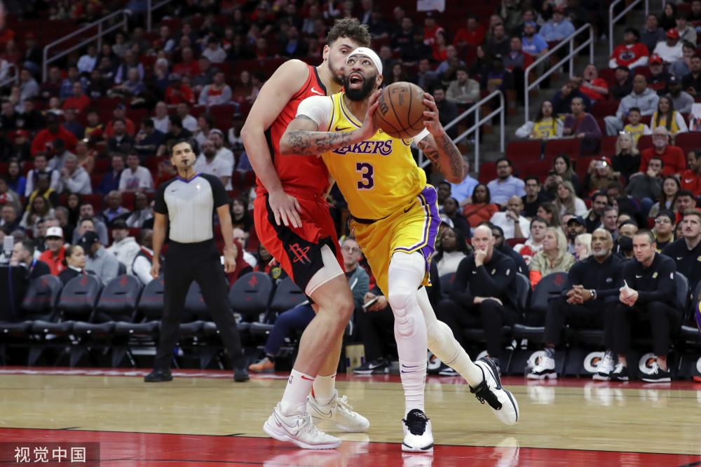 角球机会头 角球机会头