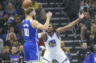 他担任全职 他担任全职